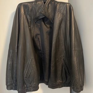 Womens XL Soft Leather Vintage Jacket.